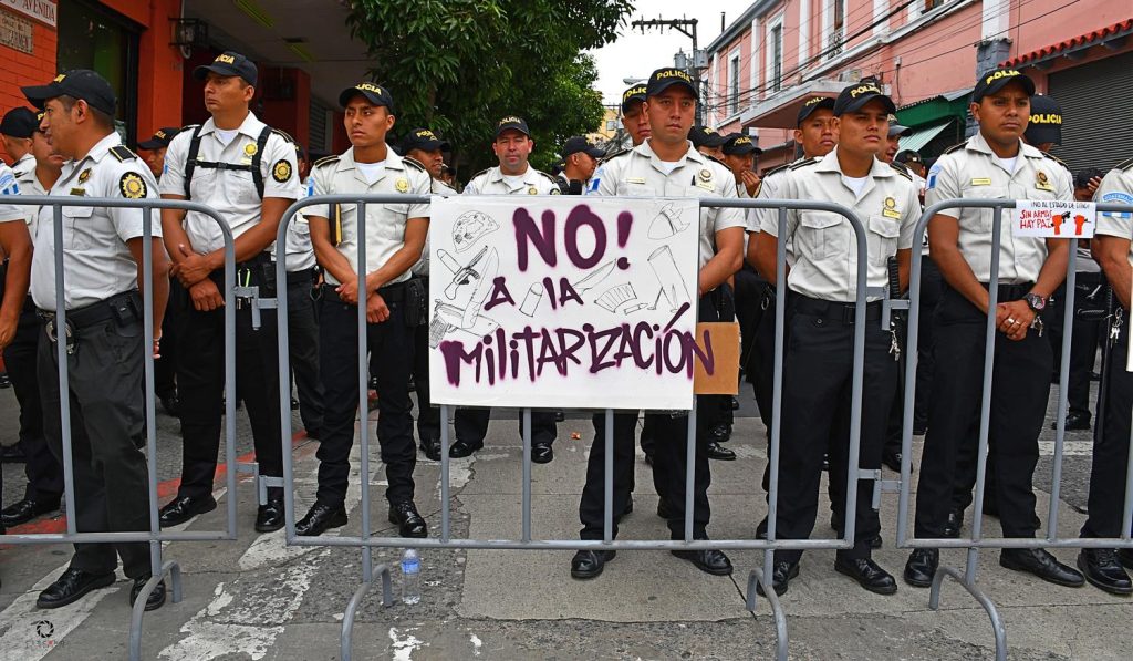 Protesta contra la militarización en Guatemala. CARLOS ERNESTO CANO